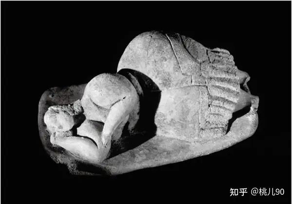 别再乱买床垫!一张好床垫对睡眠的真实影响!家用床垫推荐:白色光年M1床垫实测分享 V2 341fe727219085bb4e755fdd6fad14cd B