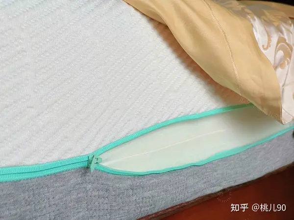 别再乱买床垫!一张好床垫对睡眠的真实影响!家用床垫推荐:白色光年M1床垫实测分享 V2 3f1c72c5e13fbbd9c86bdd772336b14a B
